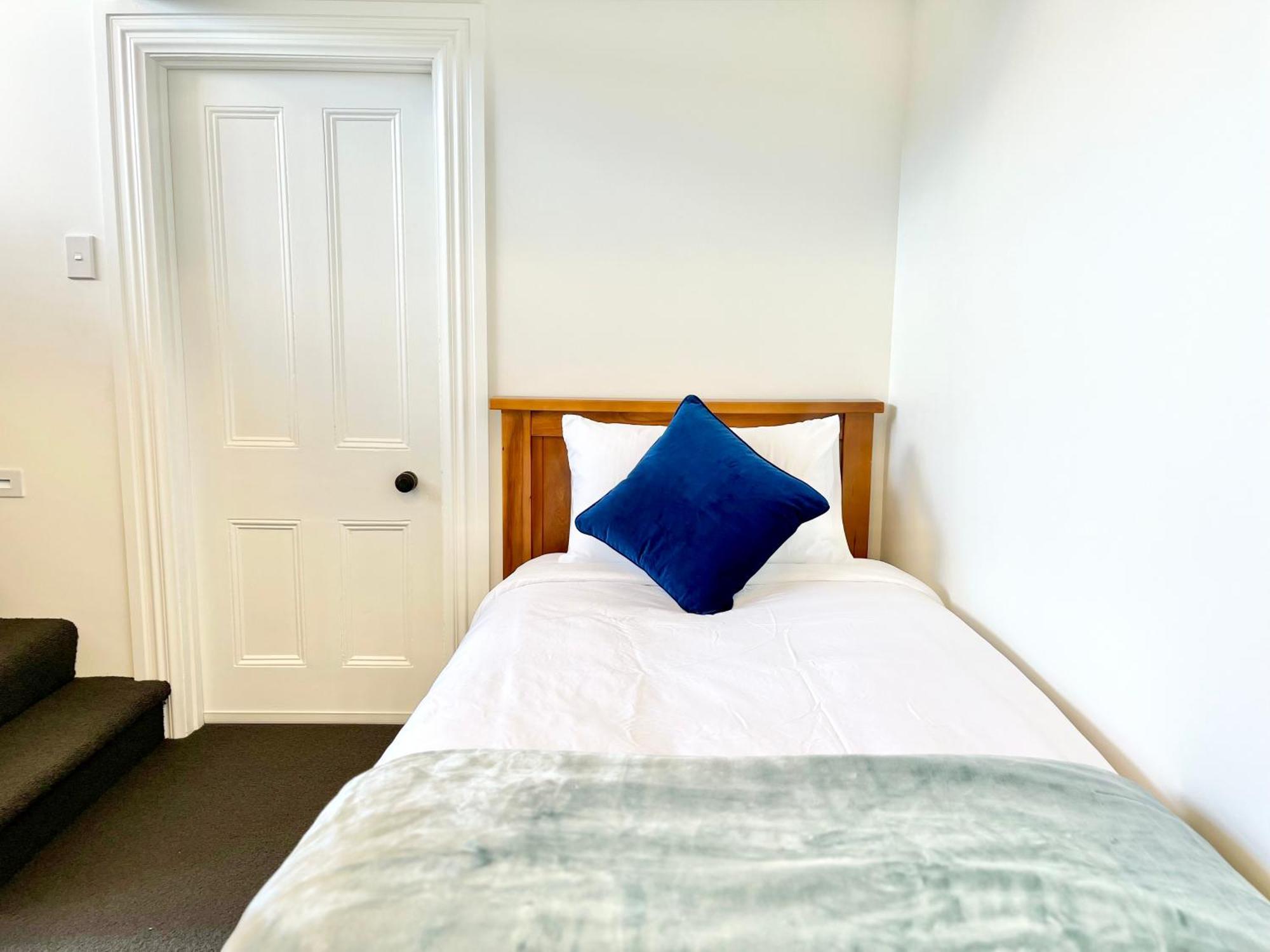 דנידין Opoho Heritage Guest Suite מראה חיצוני תמונה